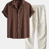 Chemise cubaine en jacquard géométrique et pantalon droit en lin