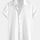 Chemise boutonnée en jacquard à motif losanges géométriques et pantalon droit à texture froissée