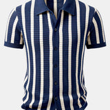 Chemise boutonnée en maille rayée et pantalon droit en lin