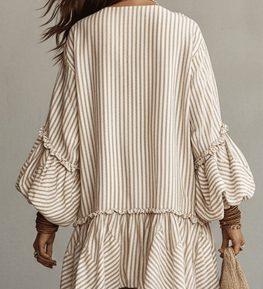 Mini-robe bohème à volants et rayures sable