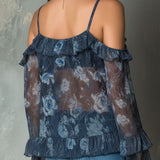 Blouse bohème bleu nuit à volants transparents et motifs floraux, coupe Bardot
