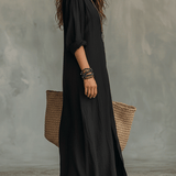 Robe longue bohème noire boutonnée sur le devant