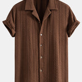 Chemise cubaine en jacquard texturé et pantalon droit à texture froissée