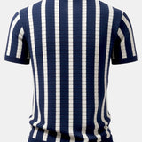 Chemise boutonnée en maille rayée et pantalon droit en lin