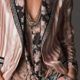 Blazer ajusté à rayures satinées style bohème