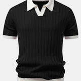 Polo à col Johnny avec rayures contrastantes et pantalon fuselé coupe slim