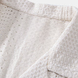 Chemise à col cubain en jacquard géométrique et pantalon droit en lin