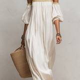 Robe longue plissée ivoire style bohème à épaules dénudées