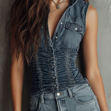 Chemise en jean sans manches froncée bleu rétro