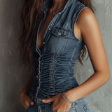 Chemise en jean sans manches froncée bleu rétro