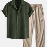 Chemise cubaine en jacquard texturé et pantalon droit à texture froissée