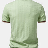 Polo en maille texturée zippé avec bordures contrastantes et pantalon fuselé coupe slim