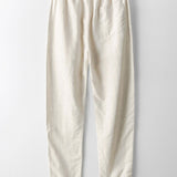 Chemise boutonnée en maille rayée et pantalon droit en lin