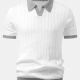 Polo à col Johnny avec rayures contrastantes et pantalon fuselé coupe slim