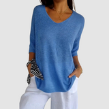 Haut à col en V en tricot Camille™