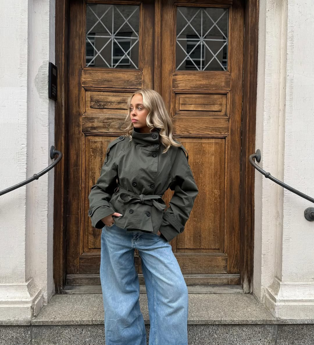 Isabella Laurent | Veste trench courte ceinturée pour femme